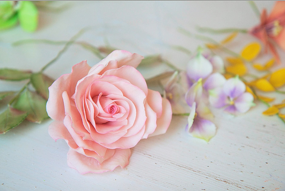 цветы из мастики