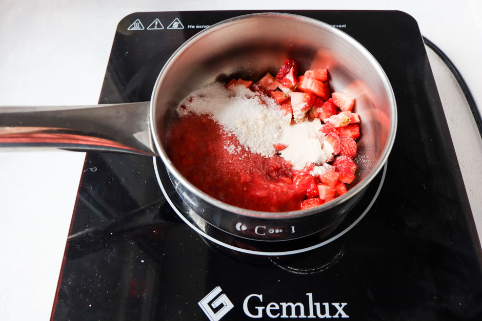 готовим клубничное компоте
