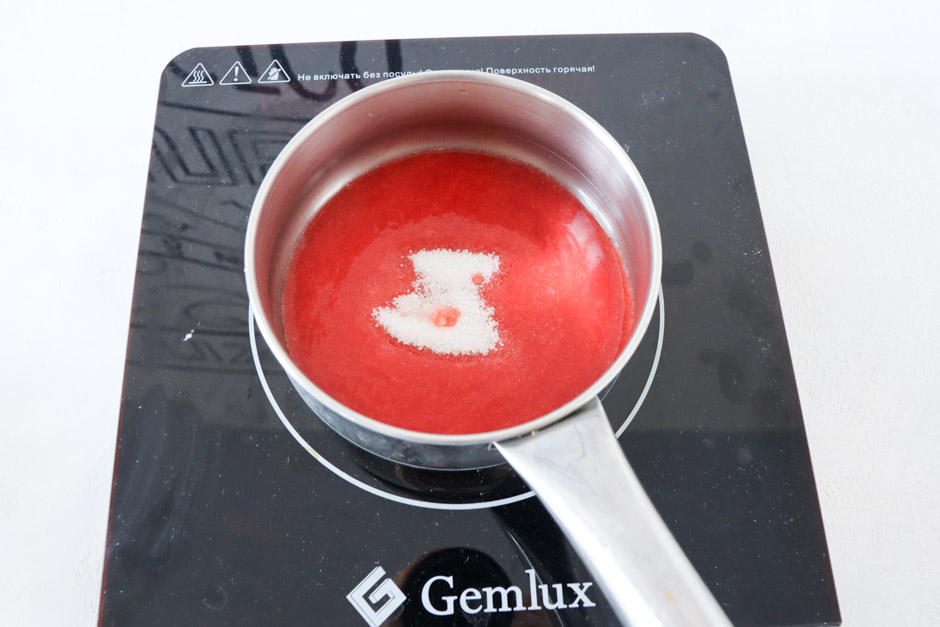 готовим клубничное желе