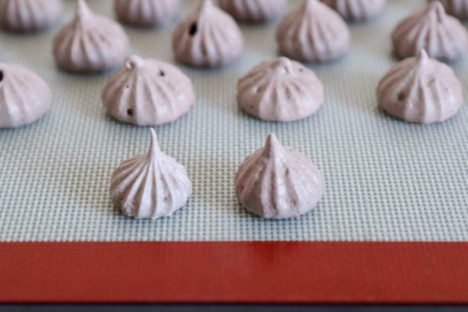 фото шоколадное безе