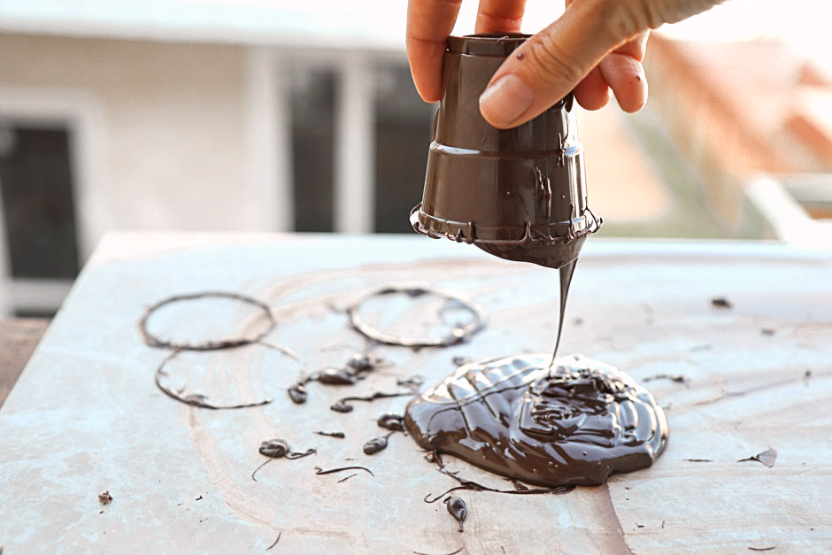 Готовим шоколадные стаканчики