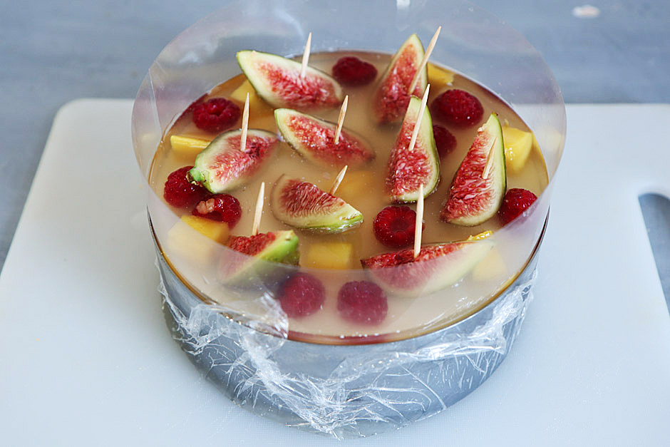 декор из ягод